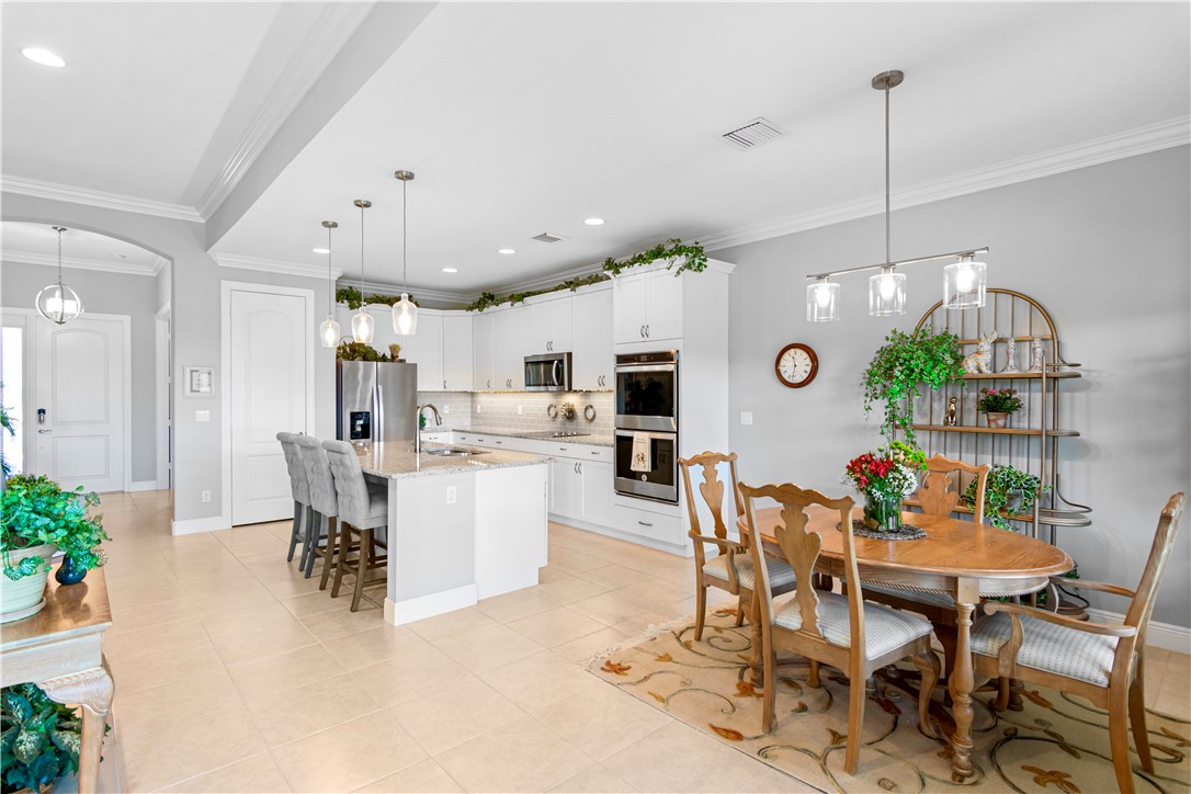 1646 Segovia Circle