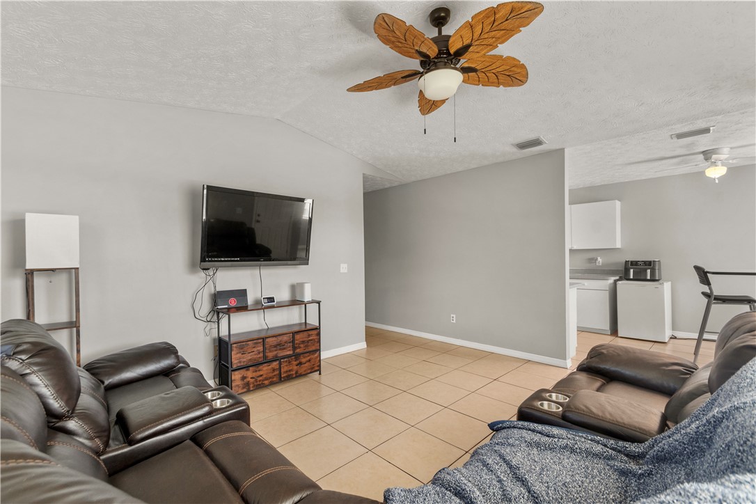 1175 12th Court SW
