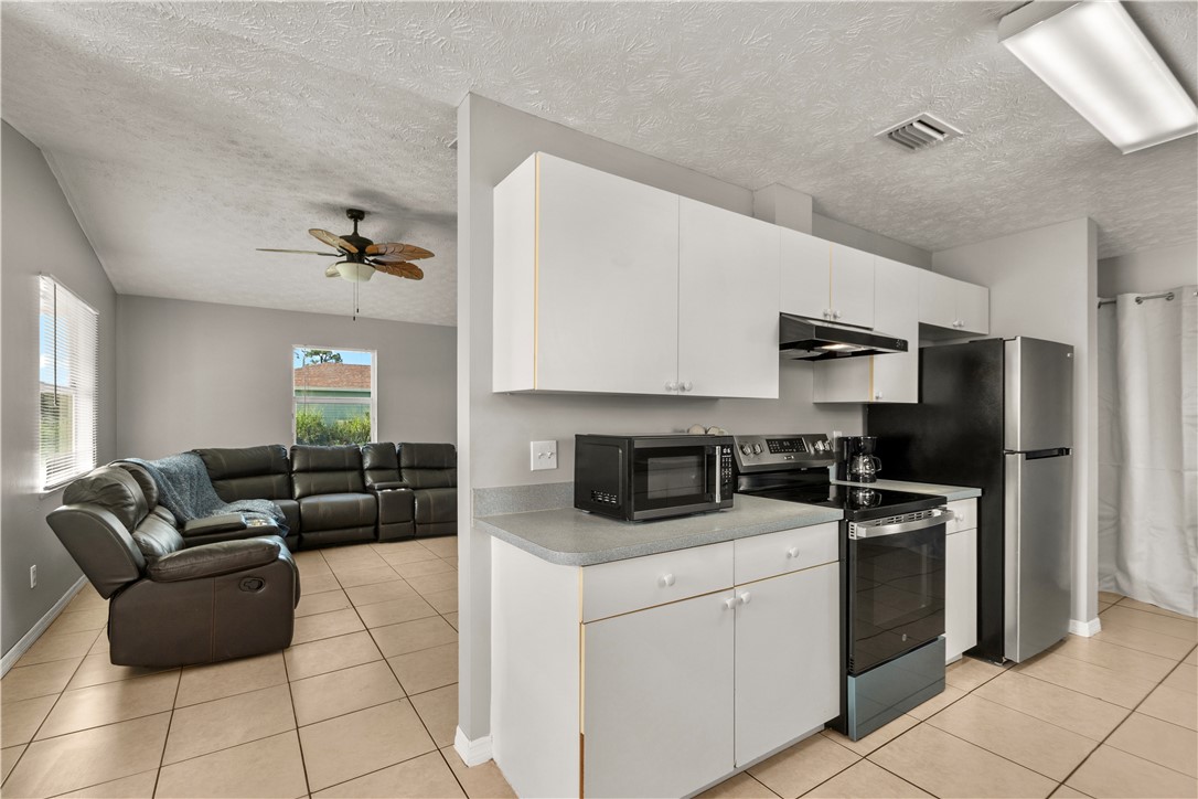 1175 12th Court SW