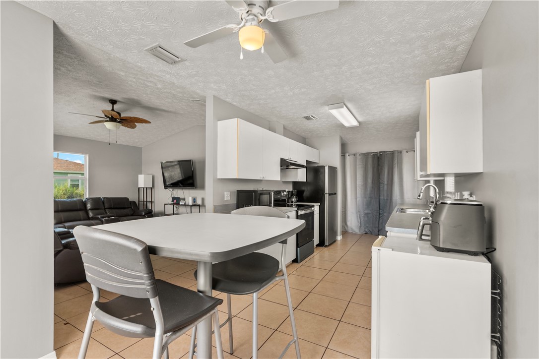 1175 12th Court SW