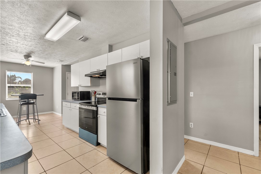 1175 12th Court SW
