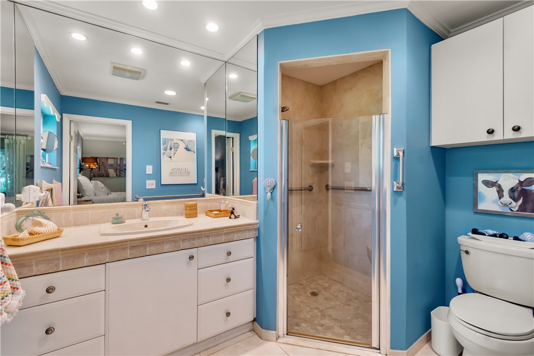 726 Royal Palm Place