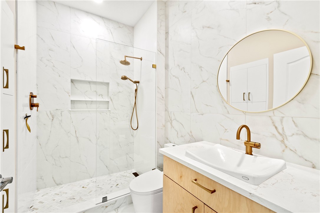 10081 W Villa Circle