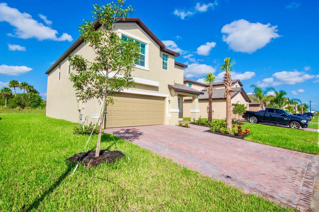 733 Worlington Lane