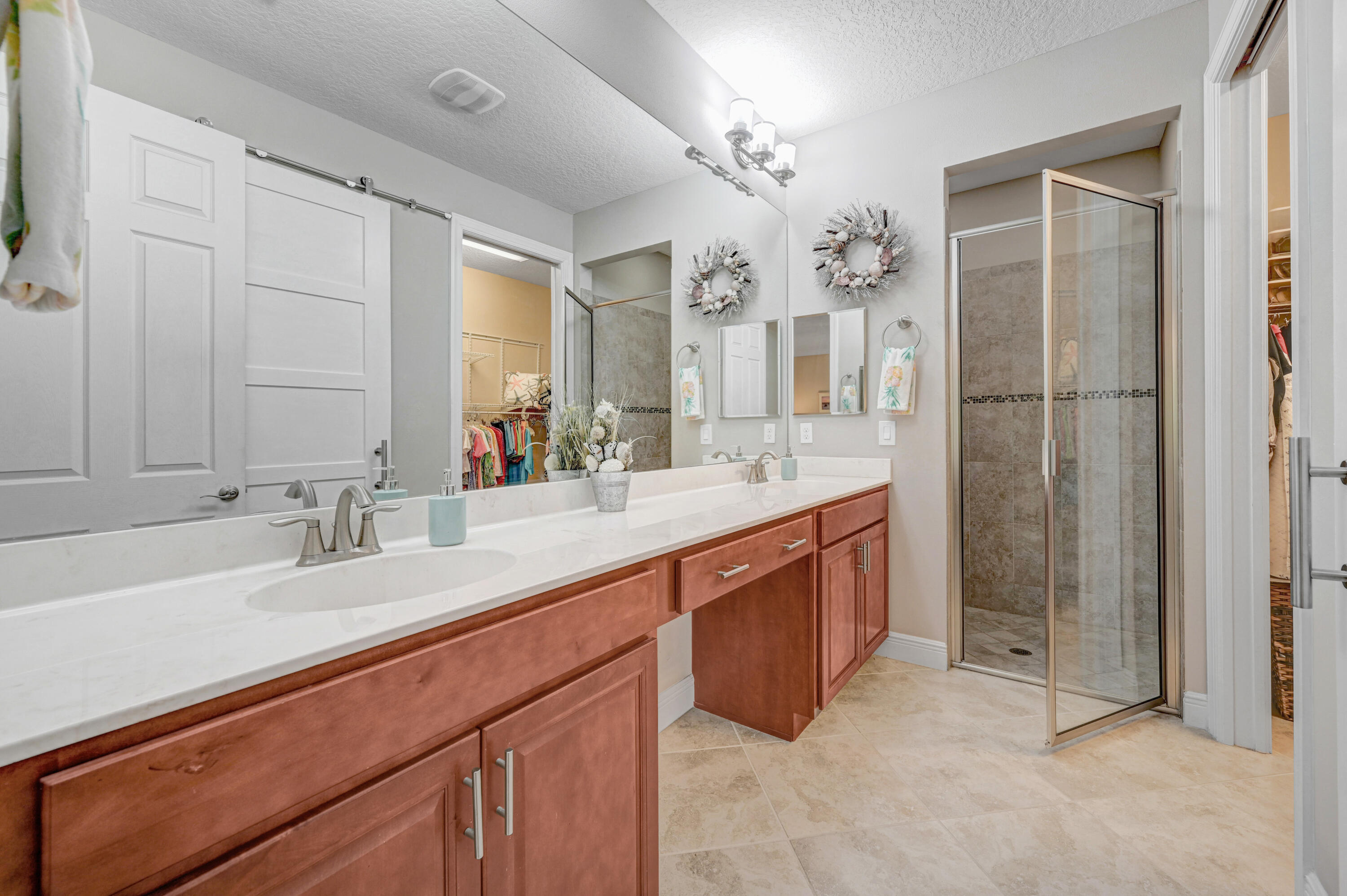 7462 White Oak Lane