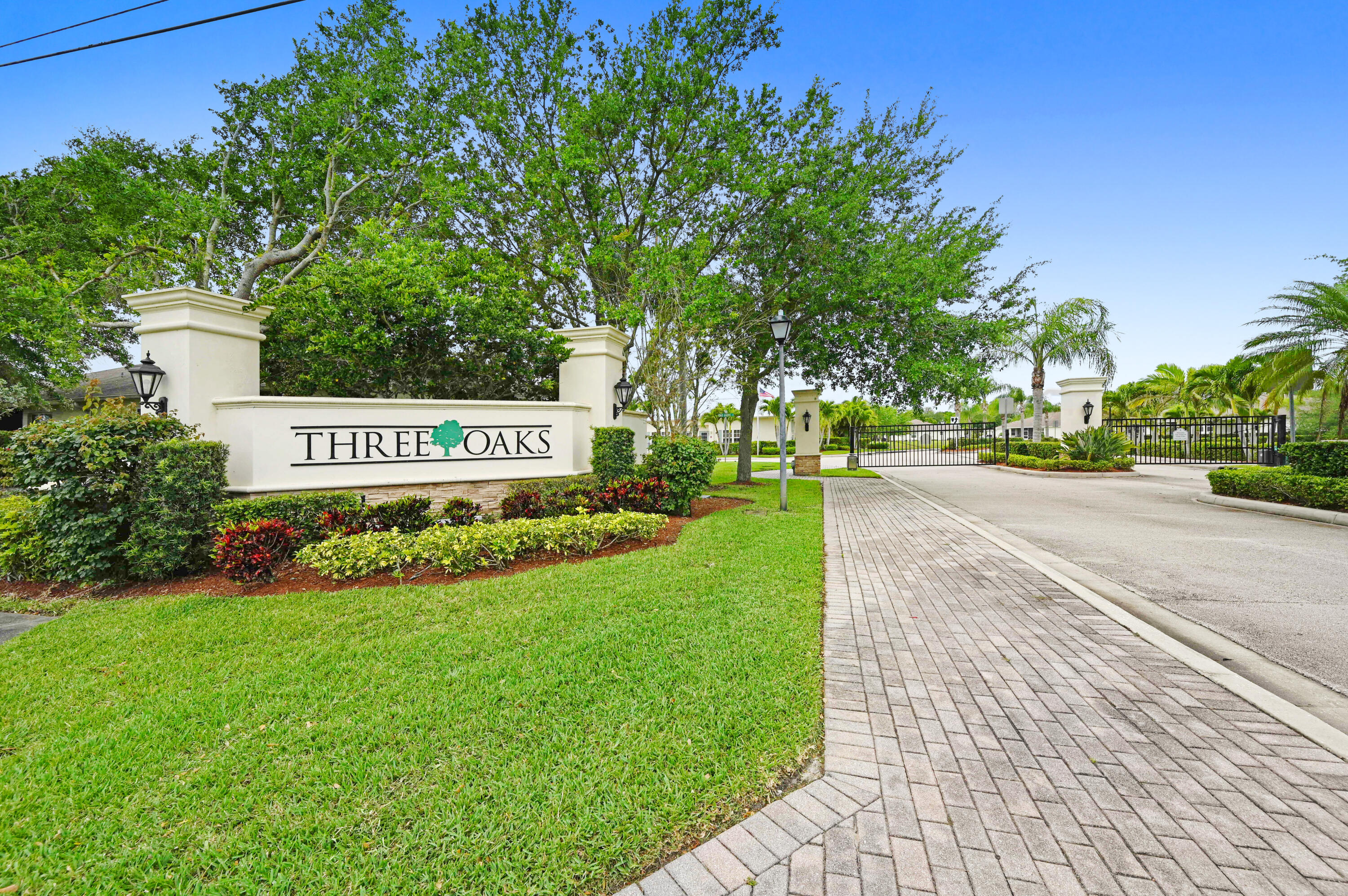 7462 White Oak Lane
