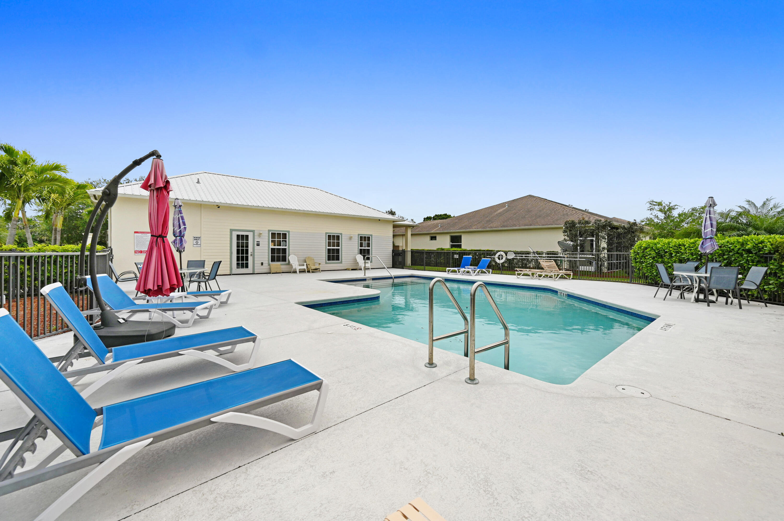 7462 White Oak Lane