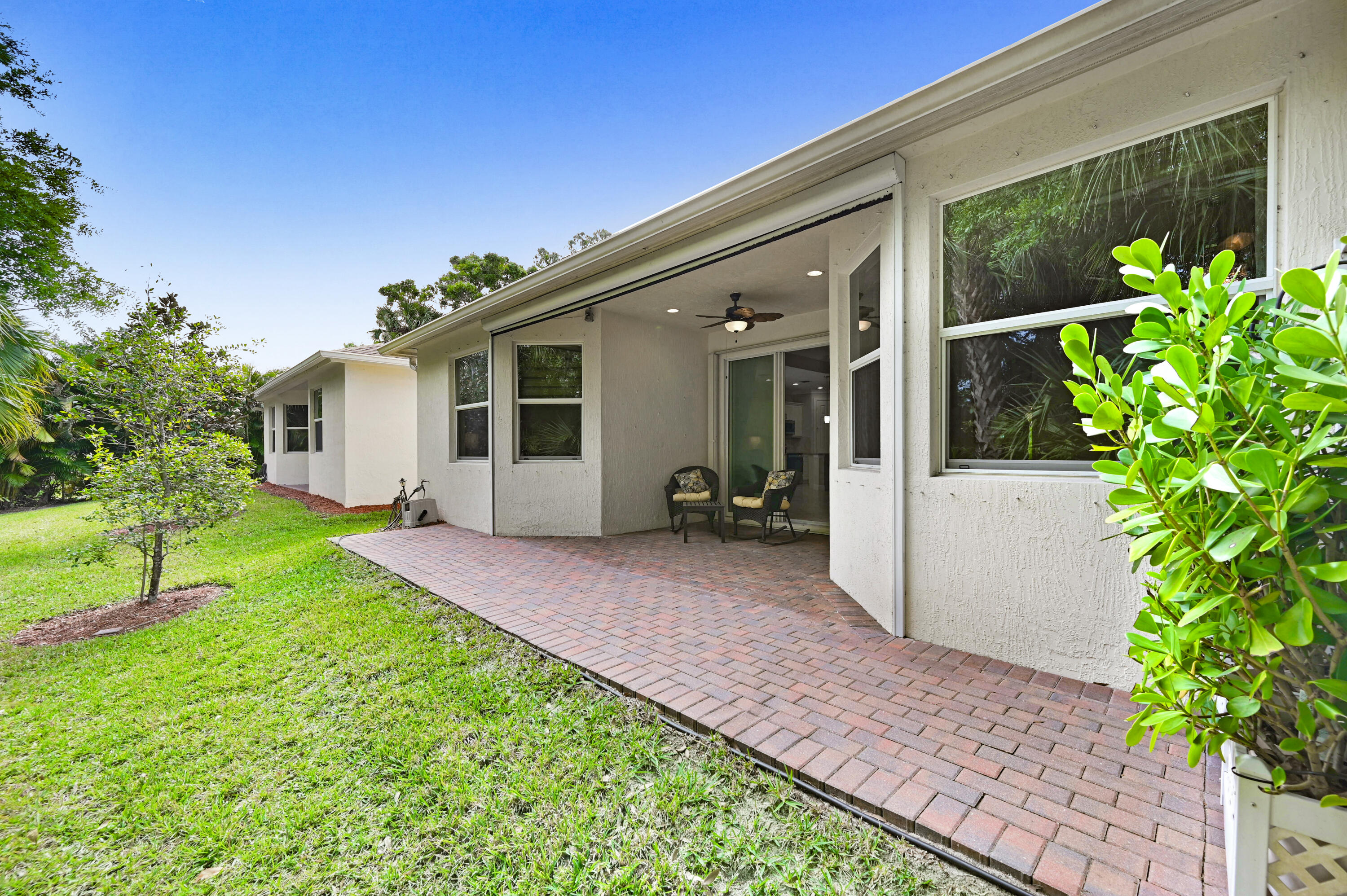 7462 White Oak Lane