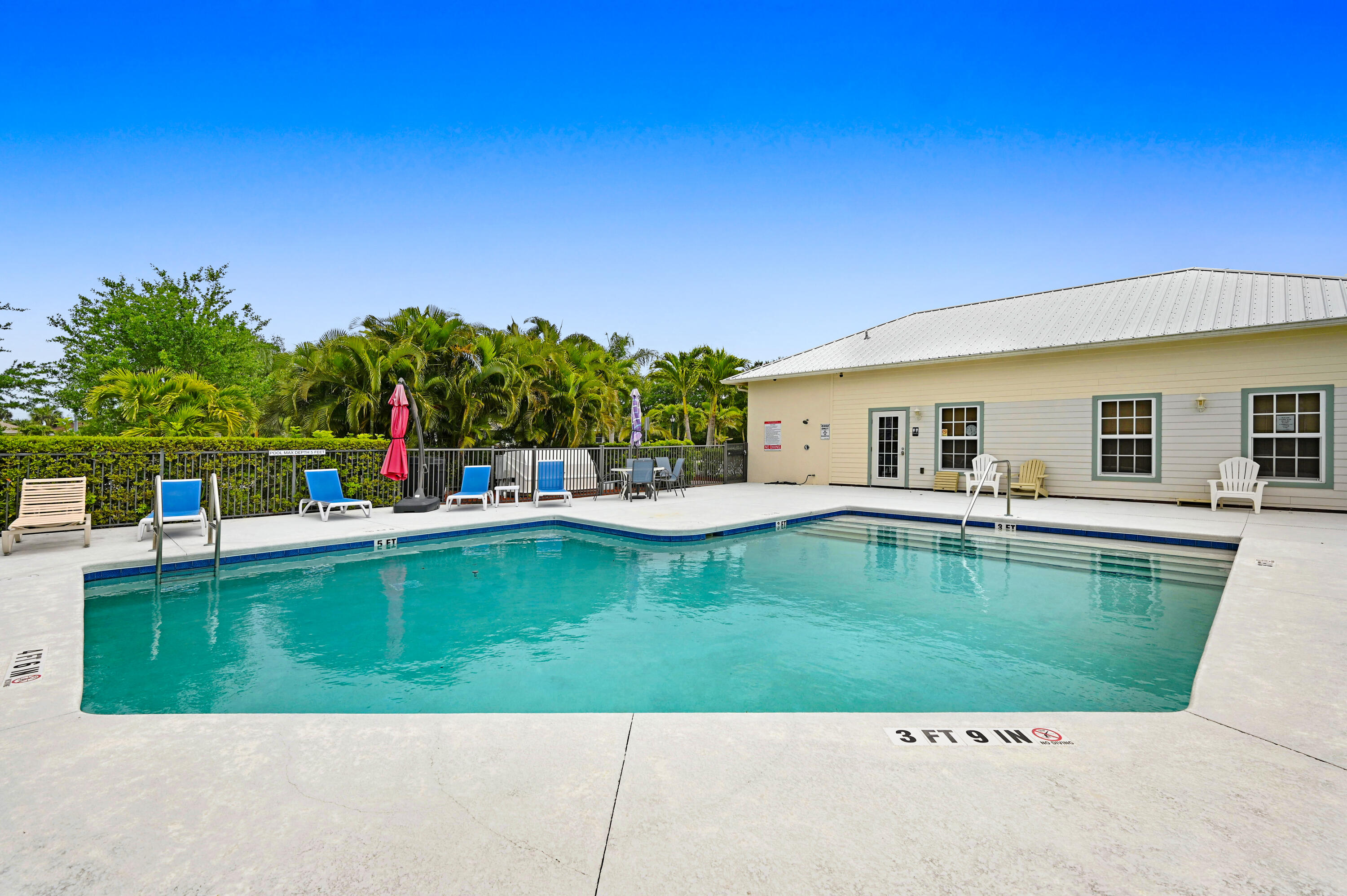 7462 White Oak Lane