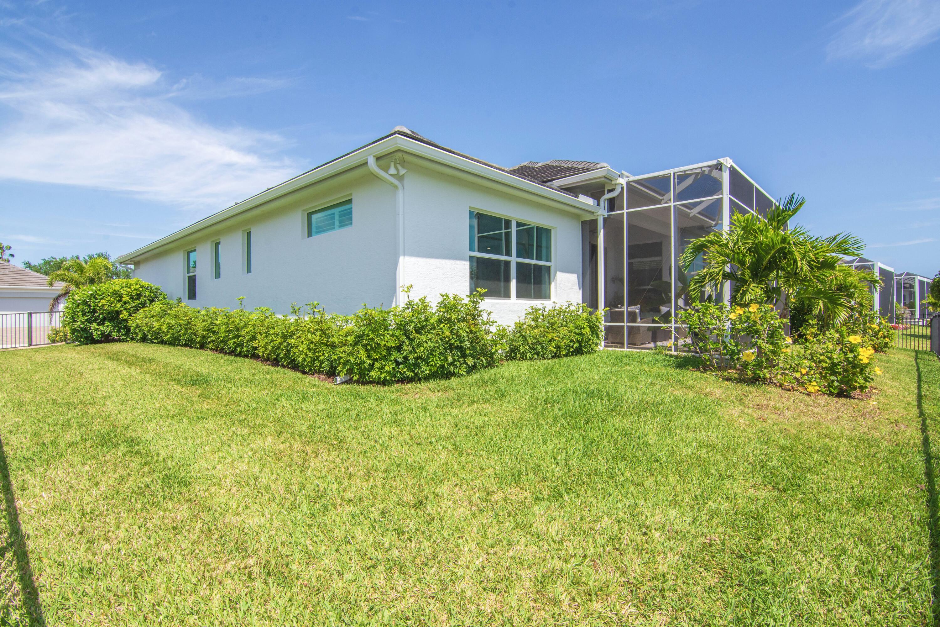 9360 Orchid Cove Circle