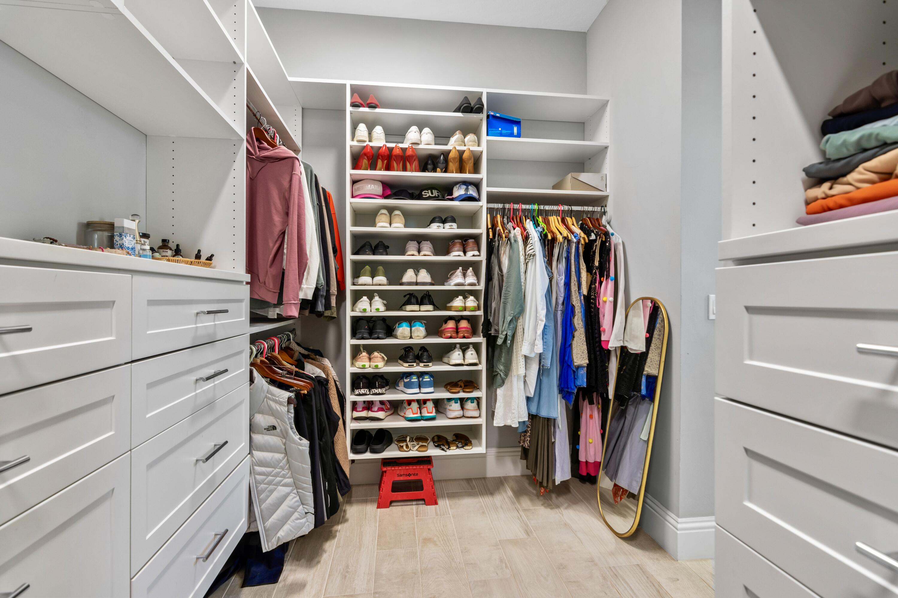 9360 Orchid Cove Circle