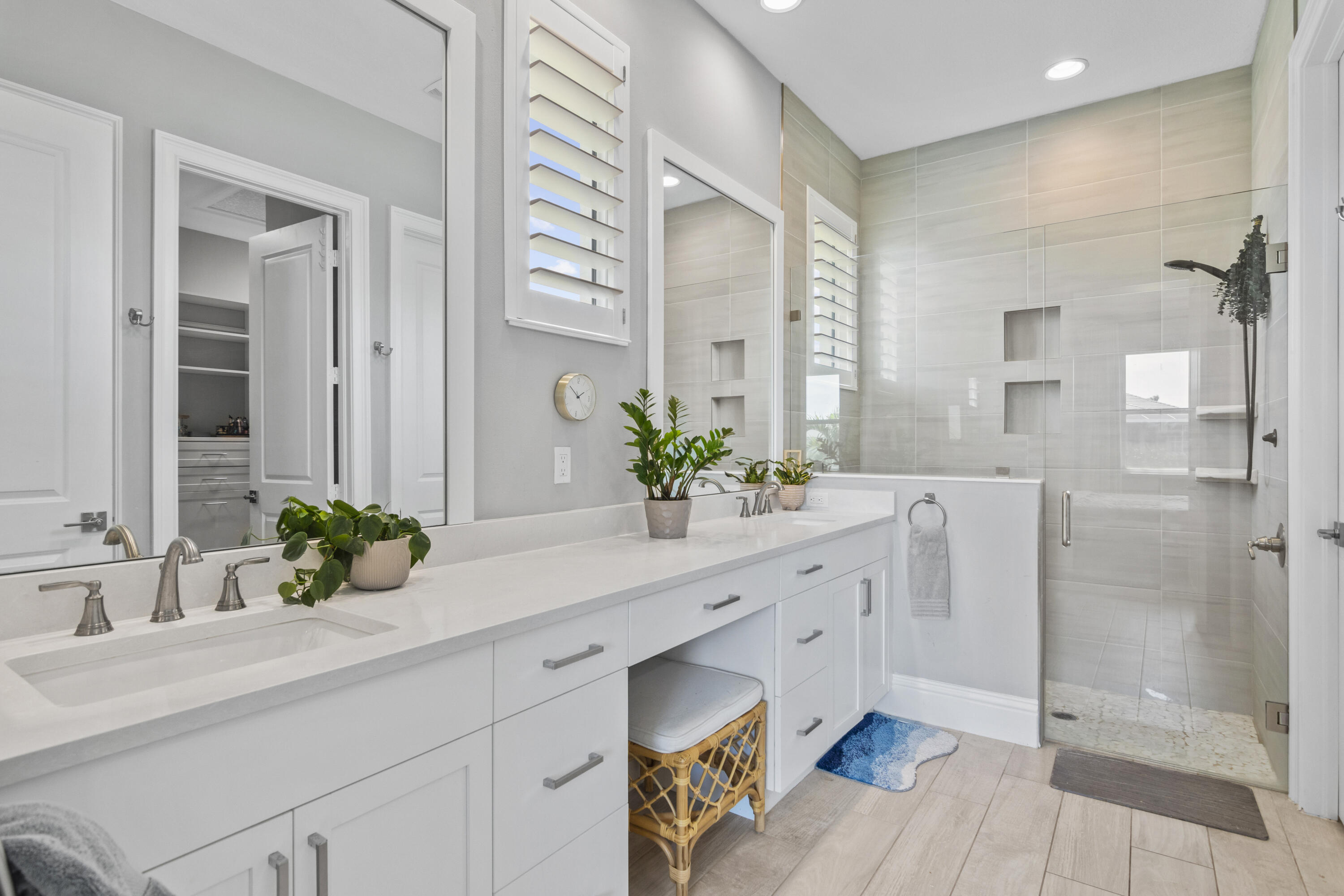 9360 Orchid Cove Circle