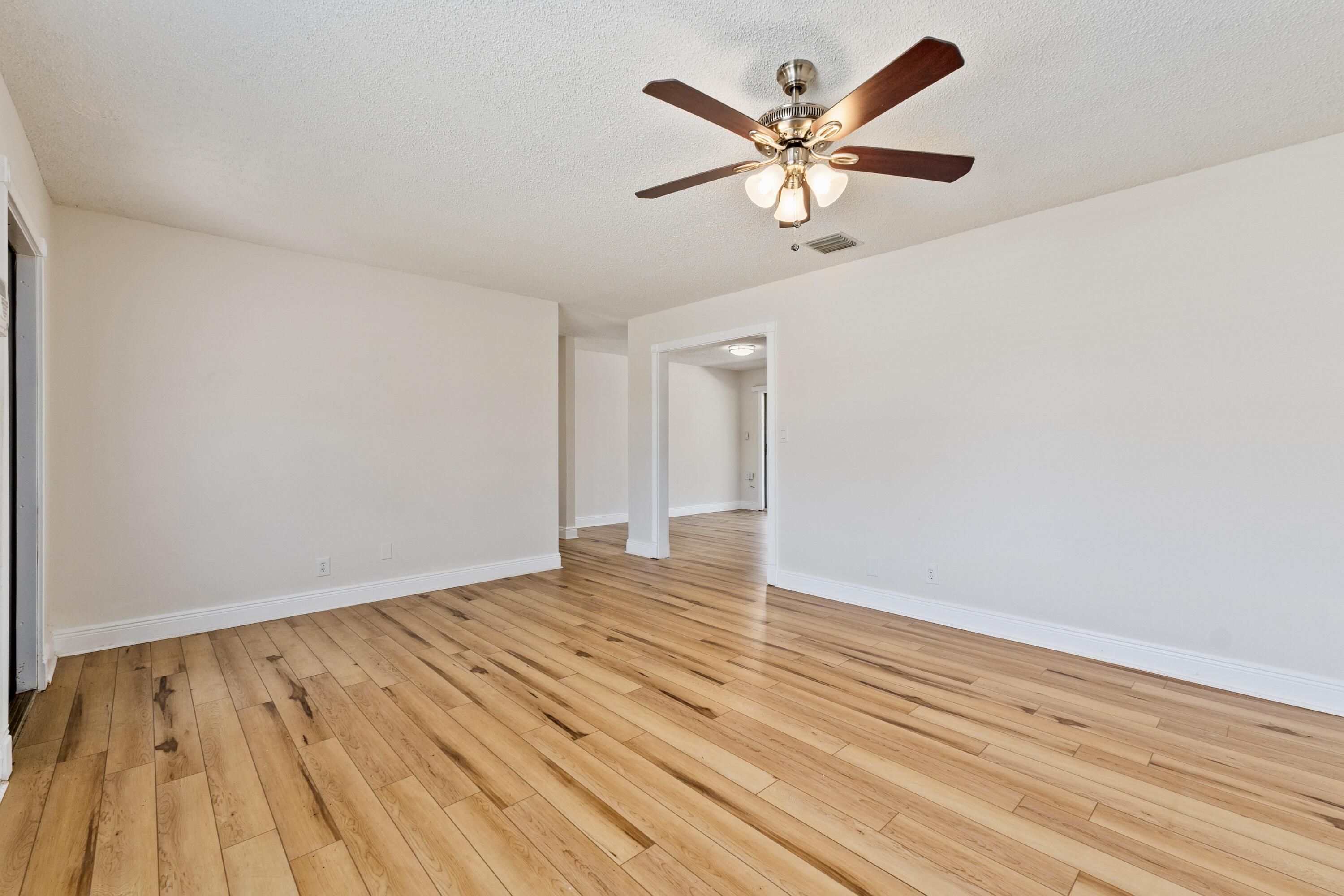 4317 Applecrest Drive