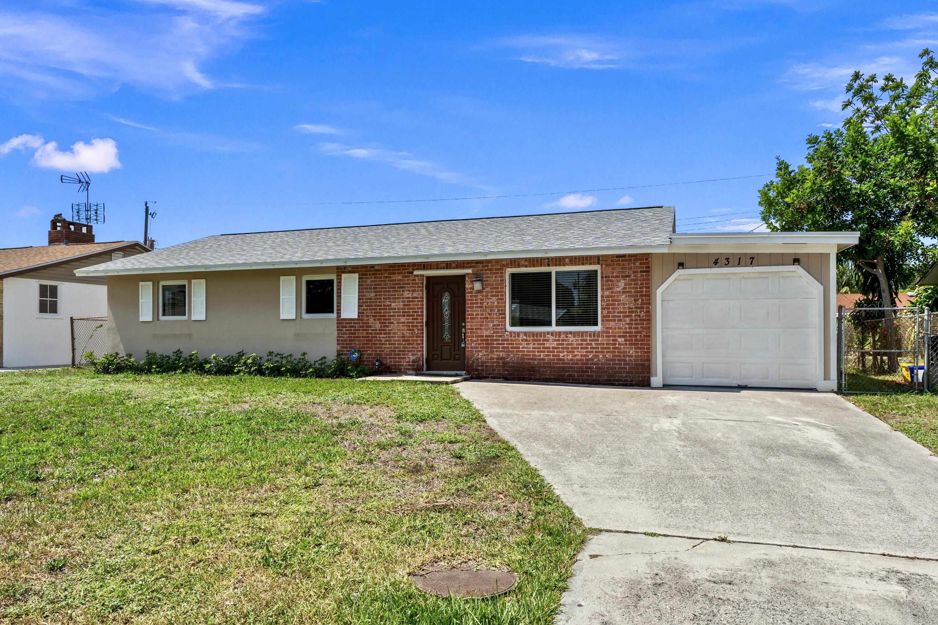 4317 Applecrest Drive