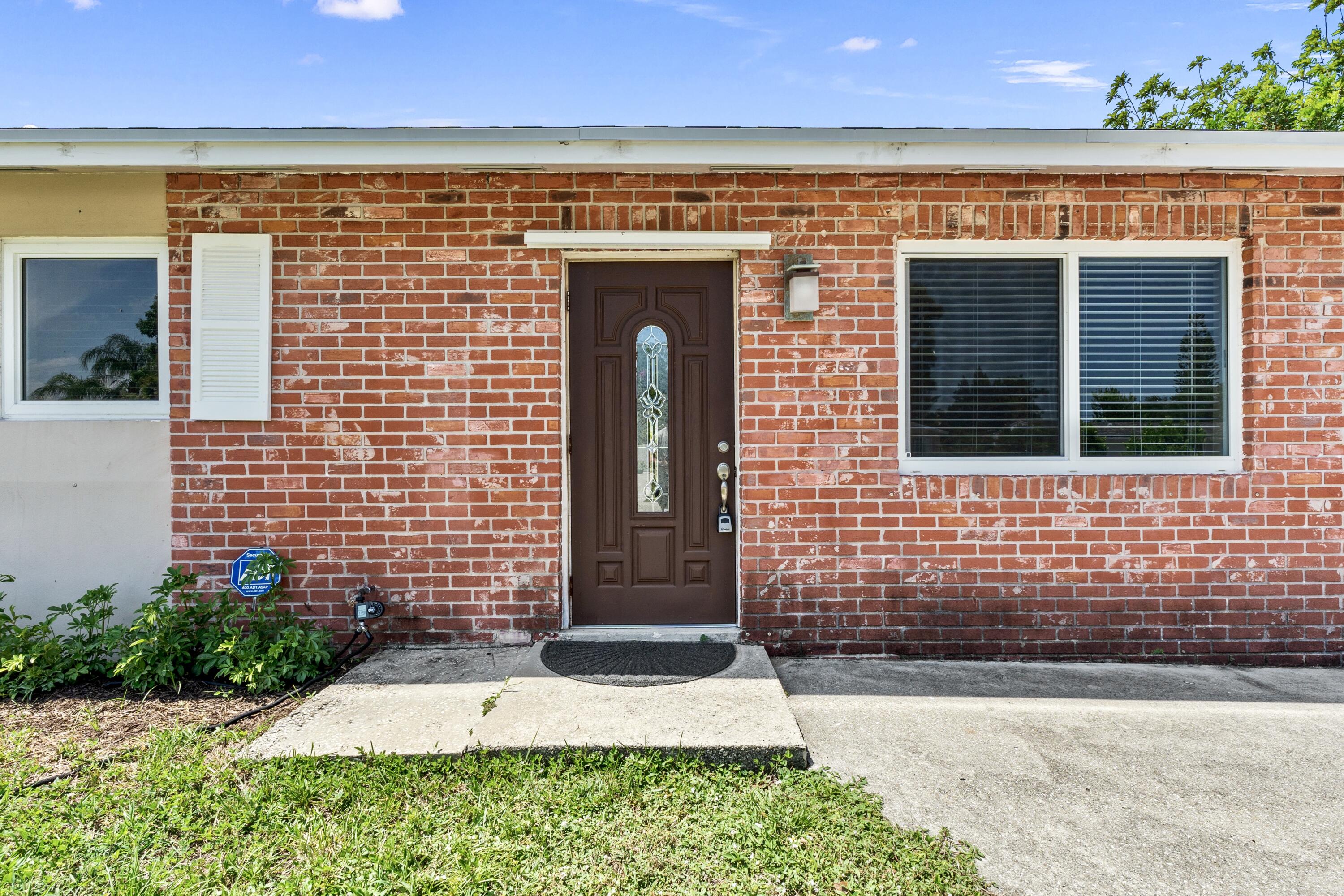 4317 Applecrest Drive