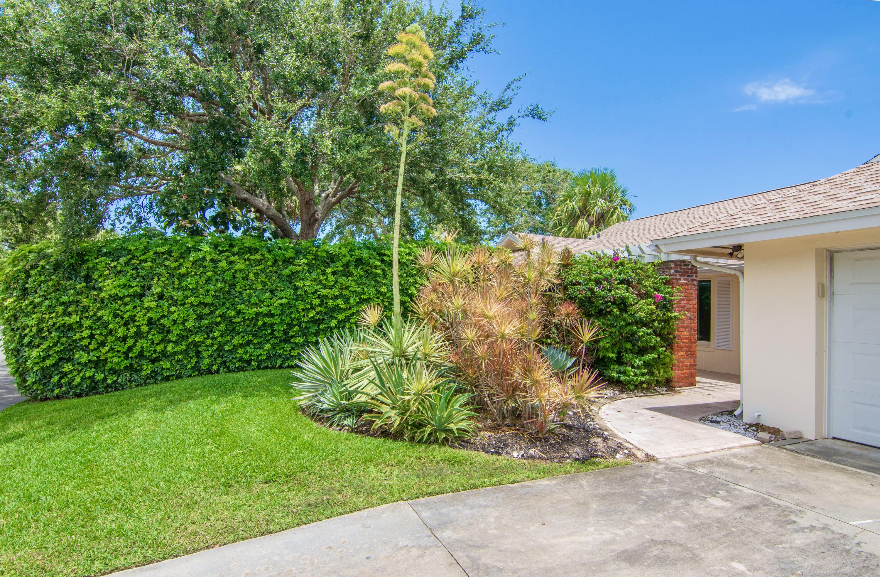 1060 Clipper Road