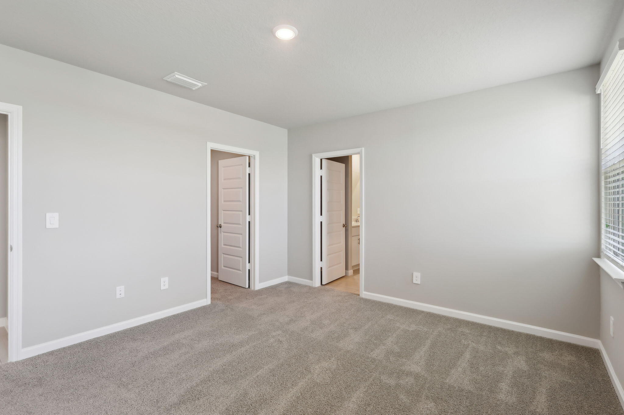 5430 Hampton Park Circle