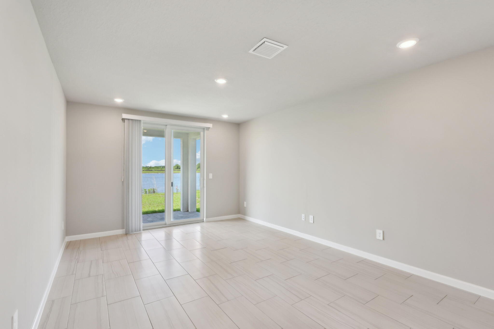 5430 Hampton Park Circle