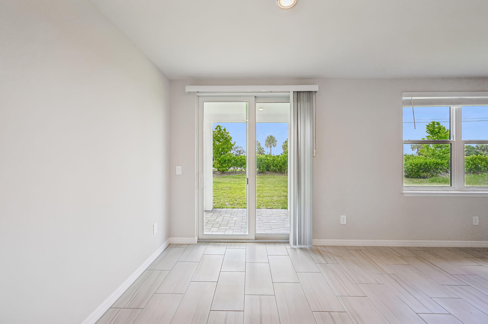 5441 Hampton Park Circle