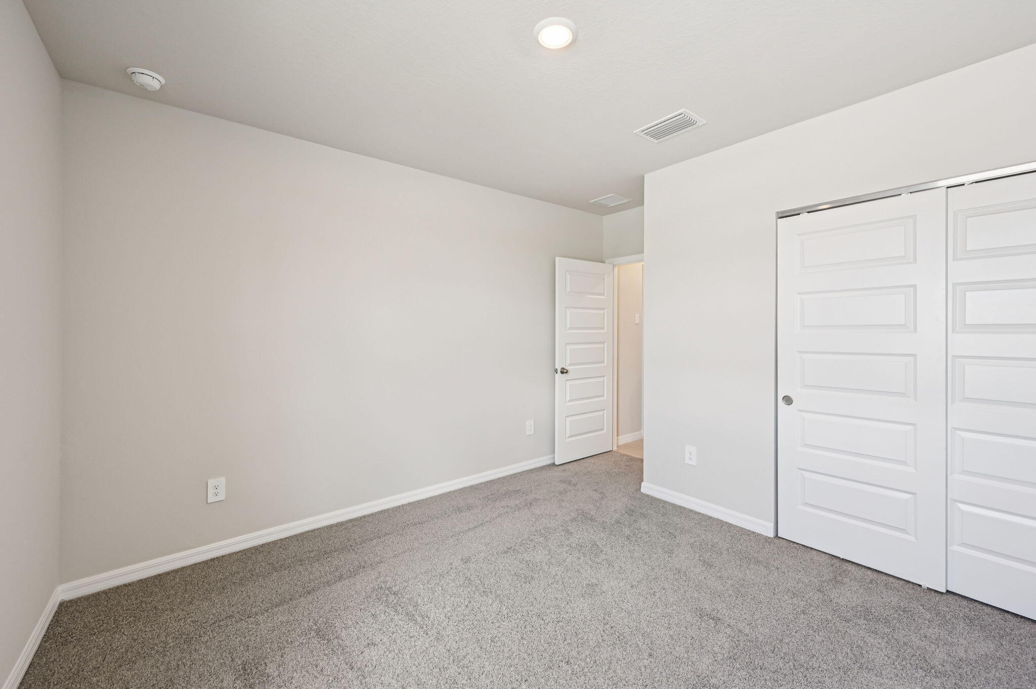 5441 Hampton Park Circle
