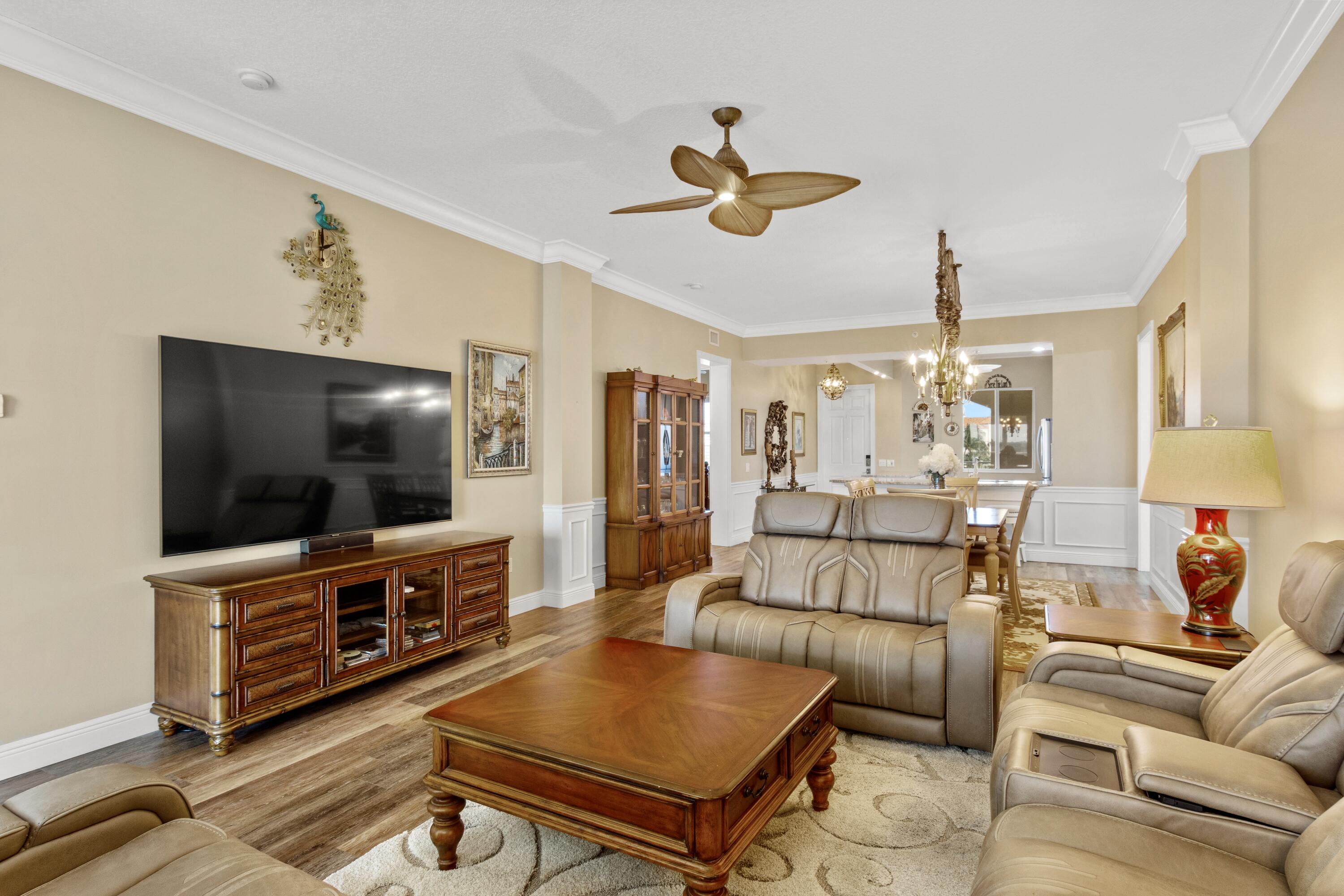 33 Harbour Isle Drive W 306, Fort Pierce Unit: 306