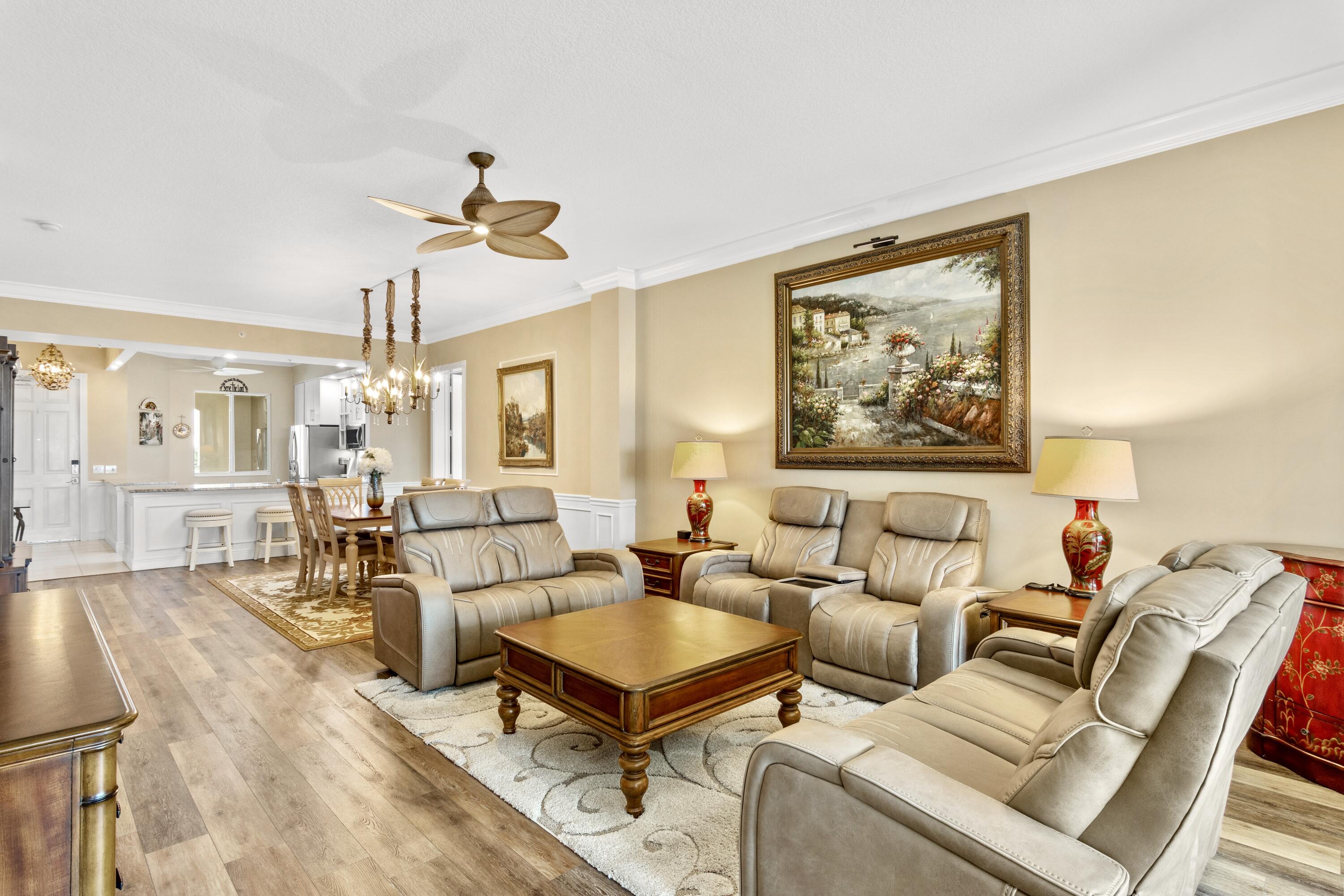 33 Harbour Isle Drive W 306, Fort Pierce Unit: 306