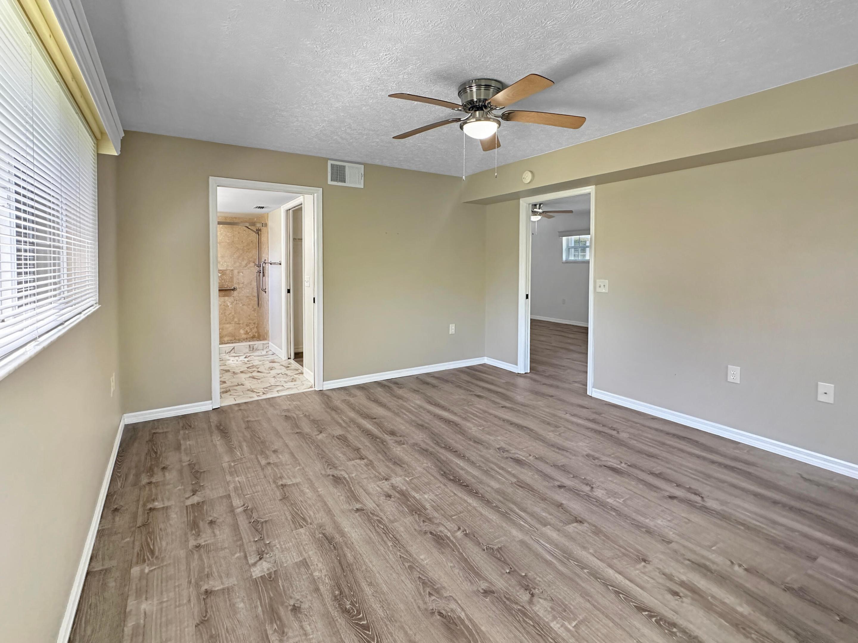 720 Lake Orchid Circle 102