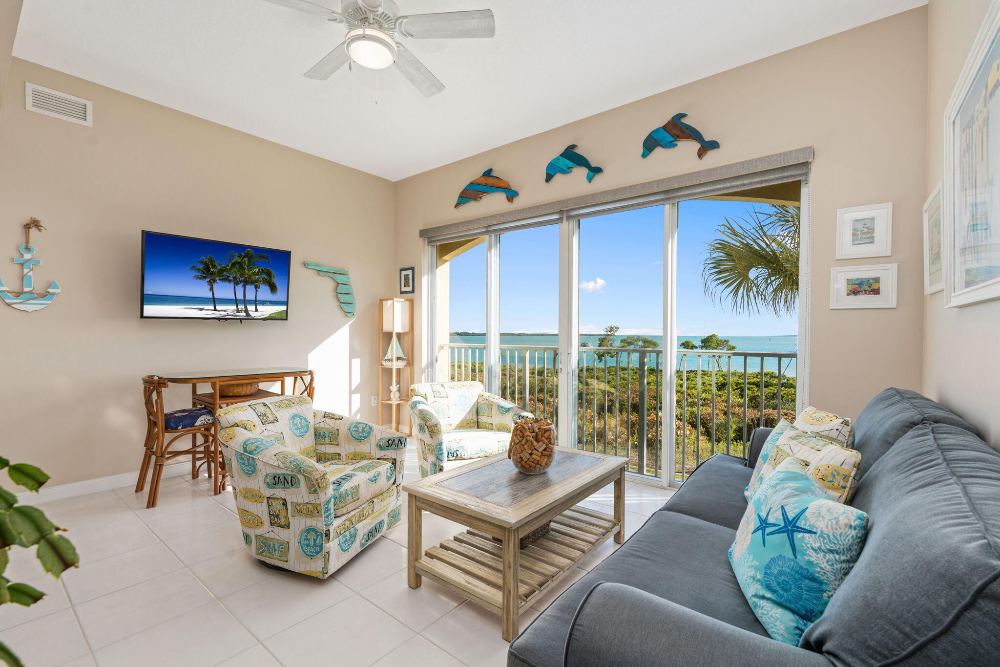 27 Harbour Isle Drive W 203