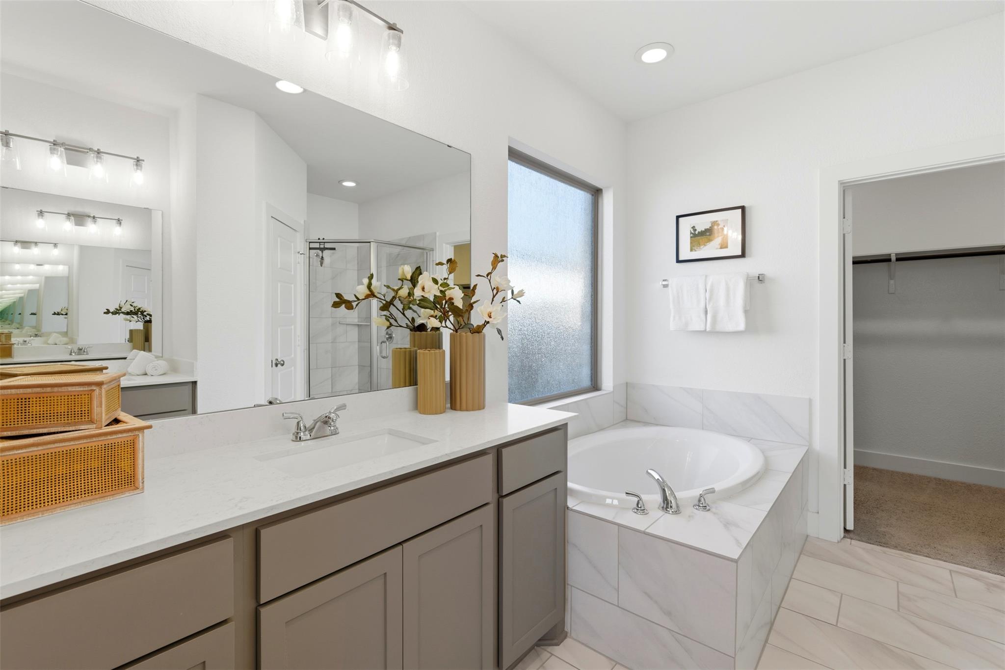 407 Francis Lottie DR