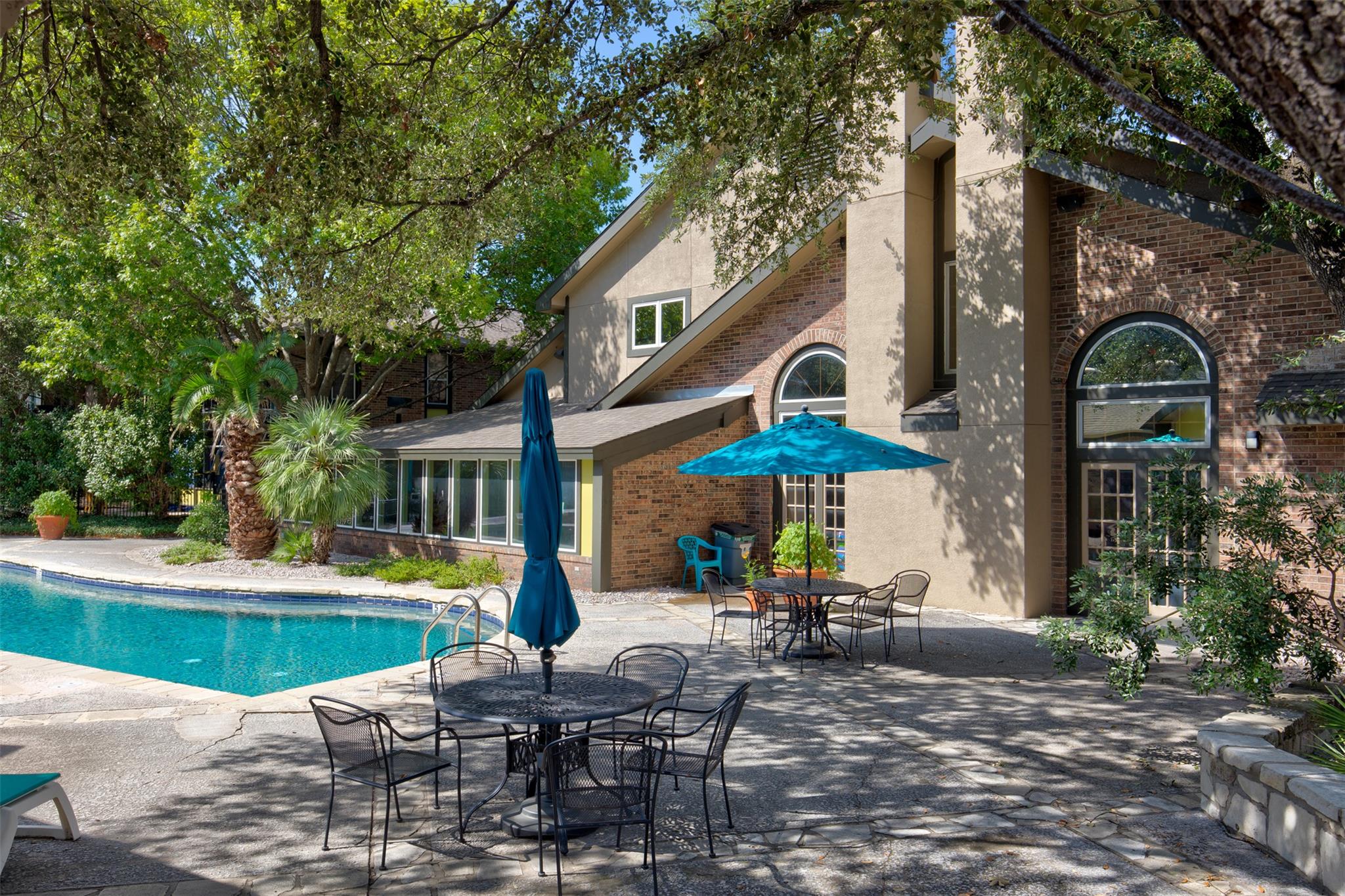 7685 Northcross DR # 200