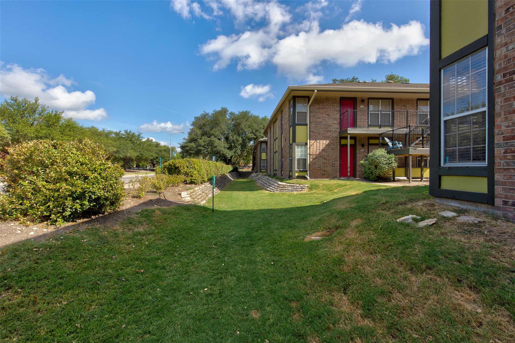 7685 Northcross DR # 200