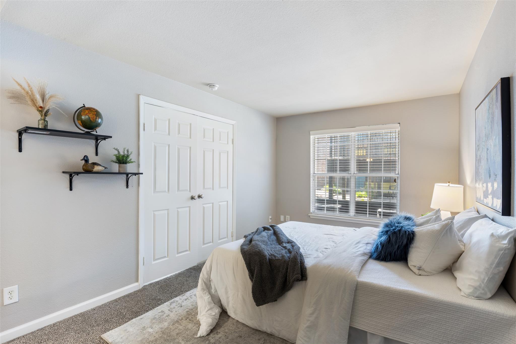 7685 Northcross DR # 200