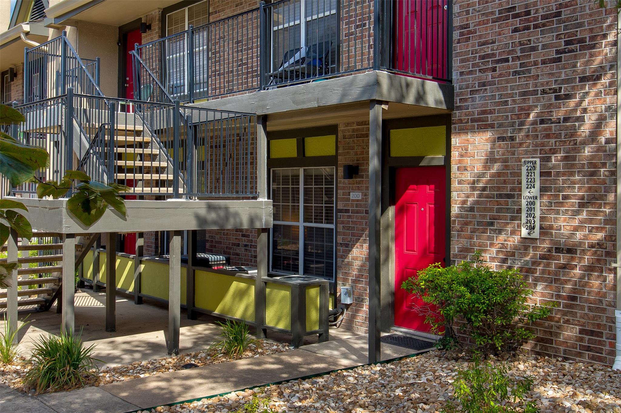 7685 Northcross DR # 200