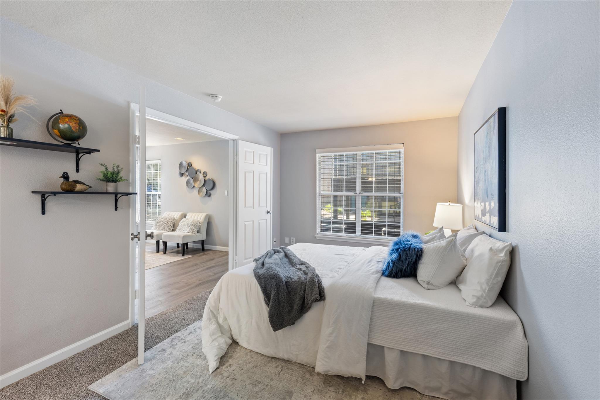 7685 Northcross DR # 200