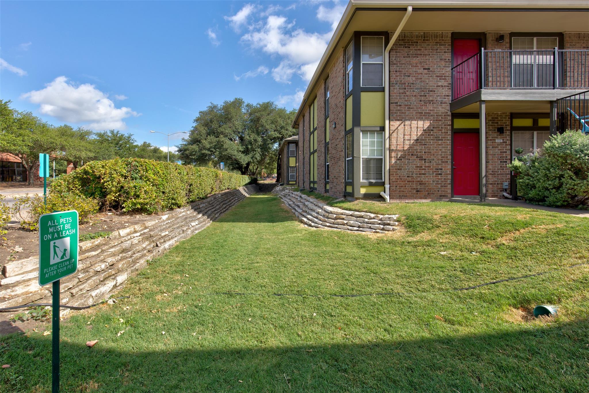 7685 Northcross DR # 200