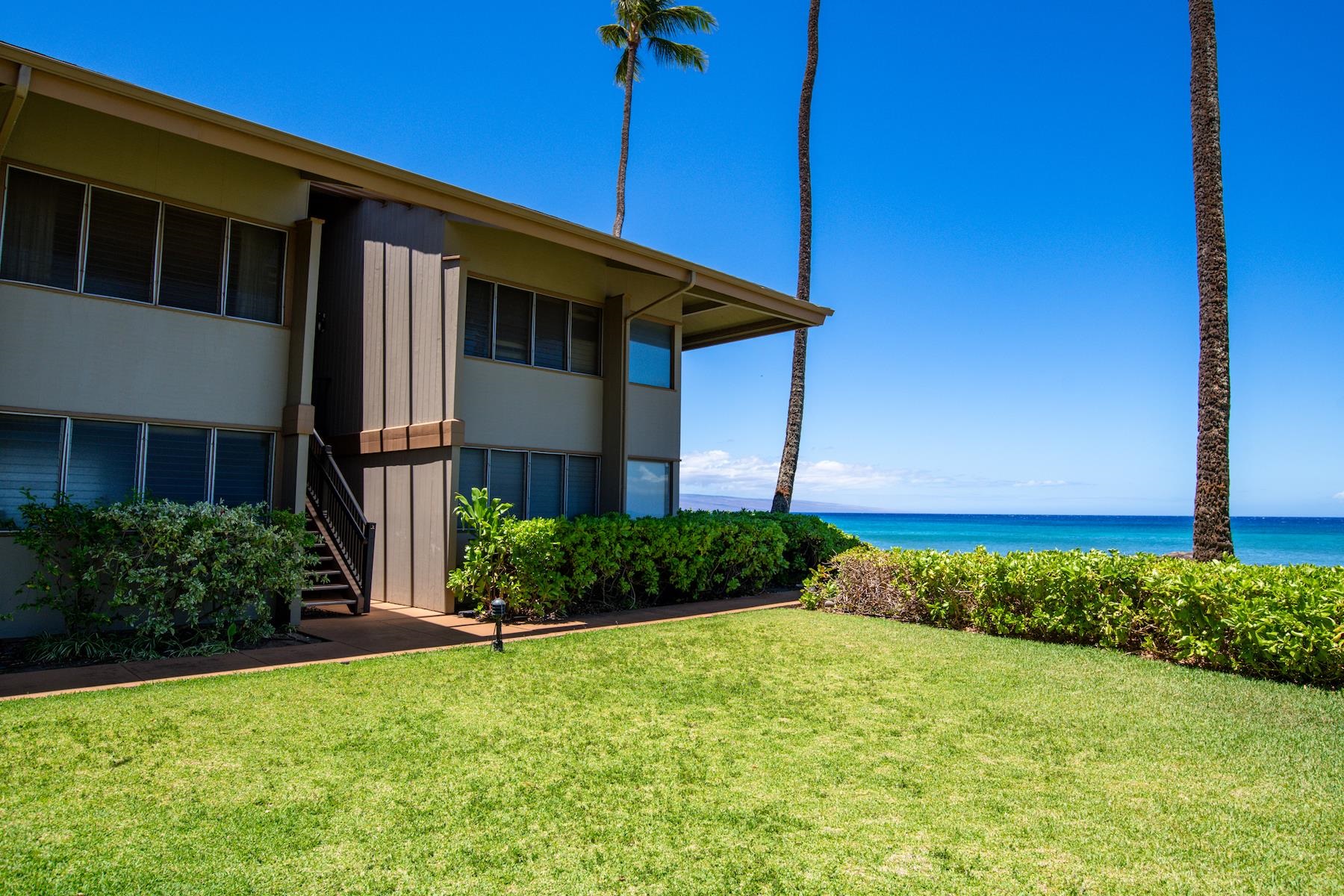 3695 Lower Honoapiilani Rd Unit: 102