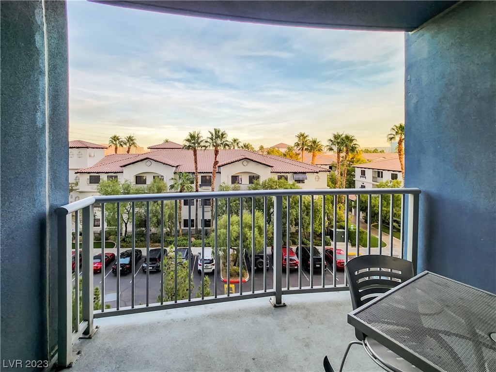 211 East Flamingo Road 209