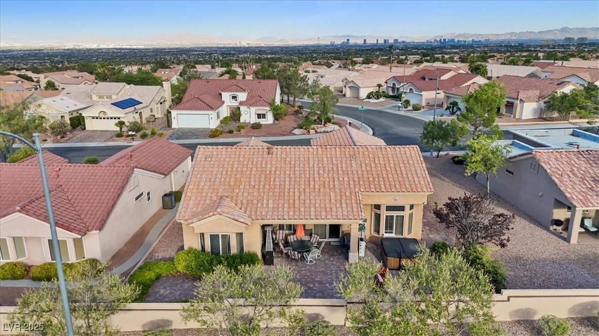 2525 Banora Point Drive