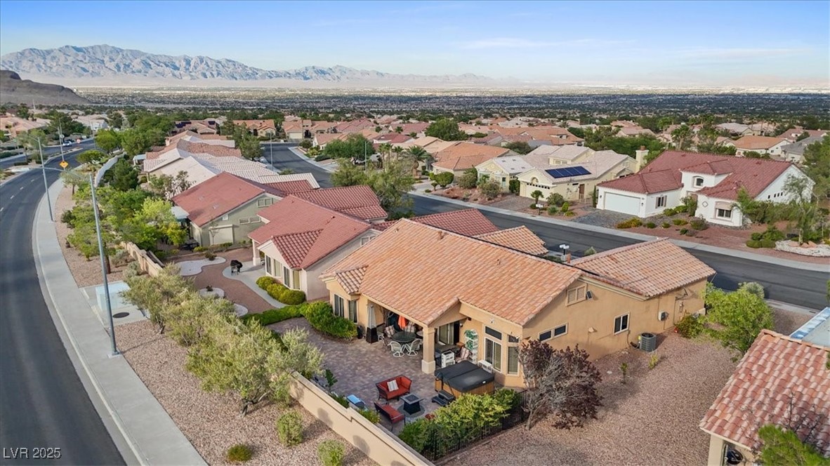 2525 Banora Point Drive