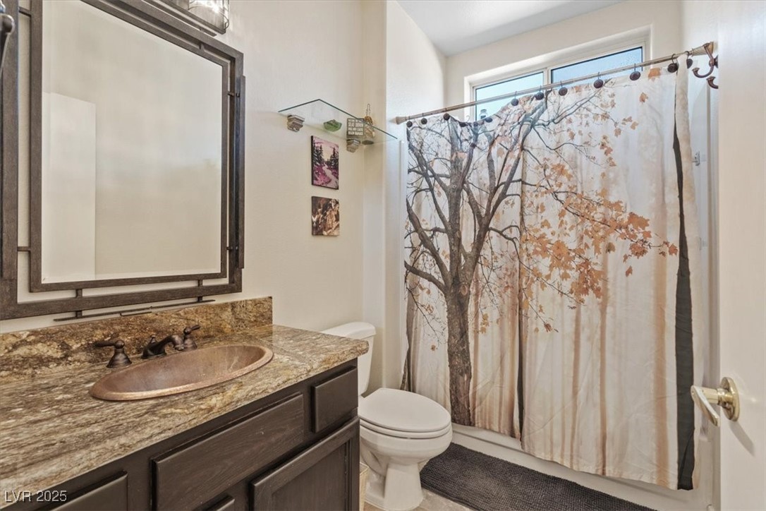 2525 Banora Point Drive