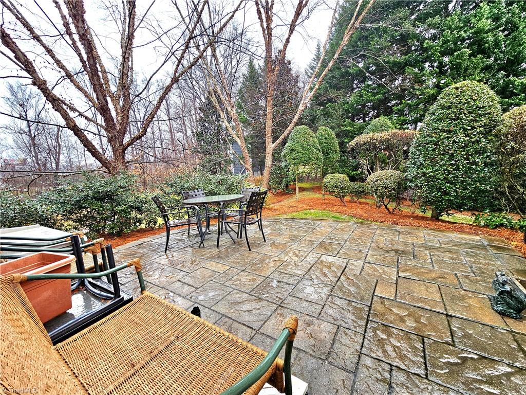 1 Cobble Lane