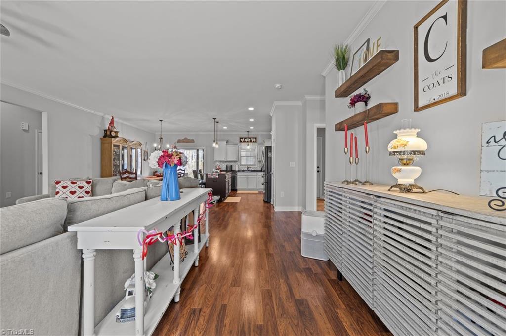 384 Twin Creeks Drive