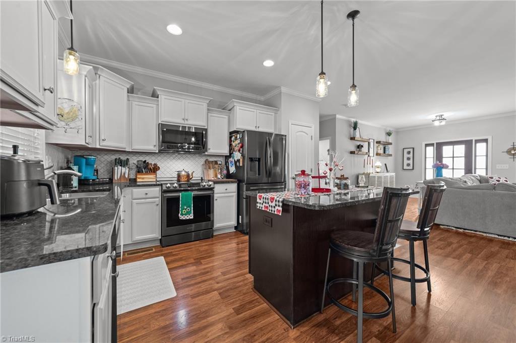 384 Twin Creeks Drive
