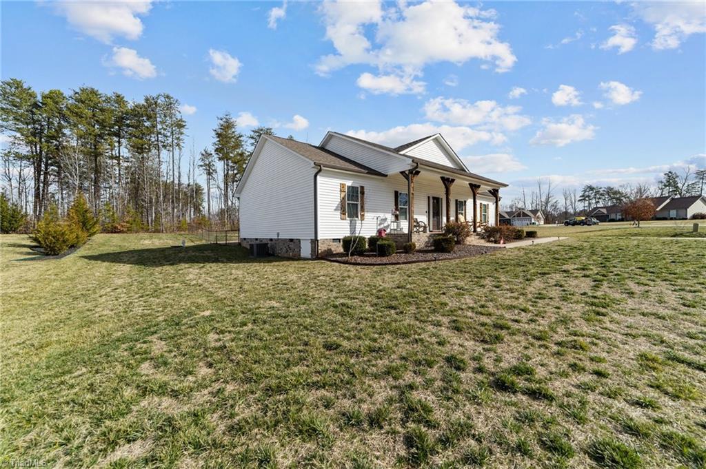 384 Twin Creeks Drive