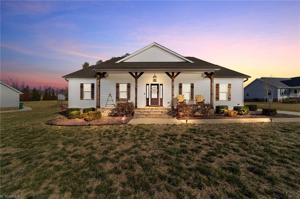 384 Twin Creeks Drive