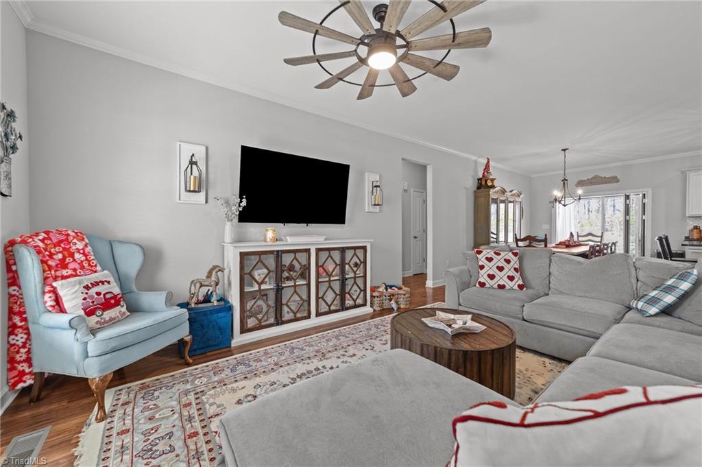 384 Twin Creeks Drive