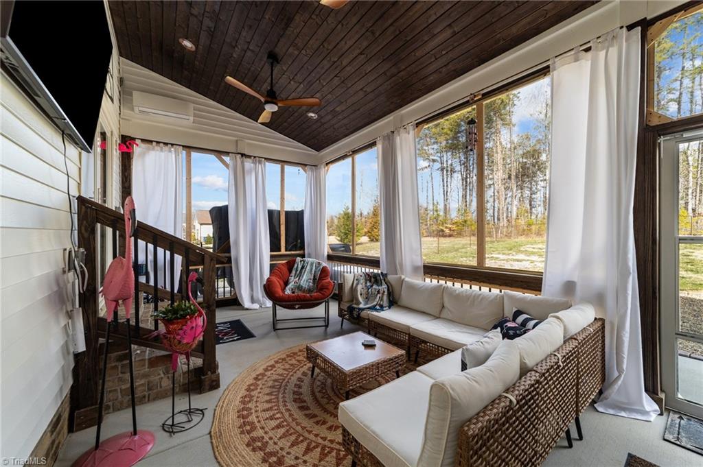 384 Twin Creeks Drive