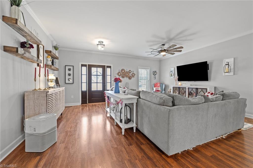 384 Twin Creeks Drive