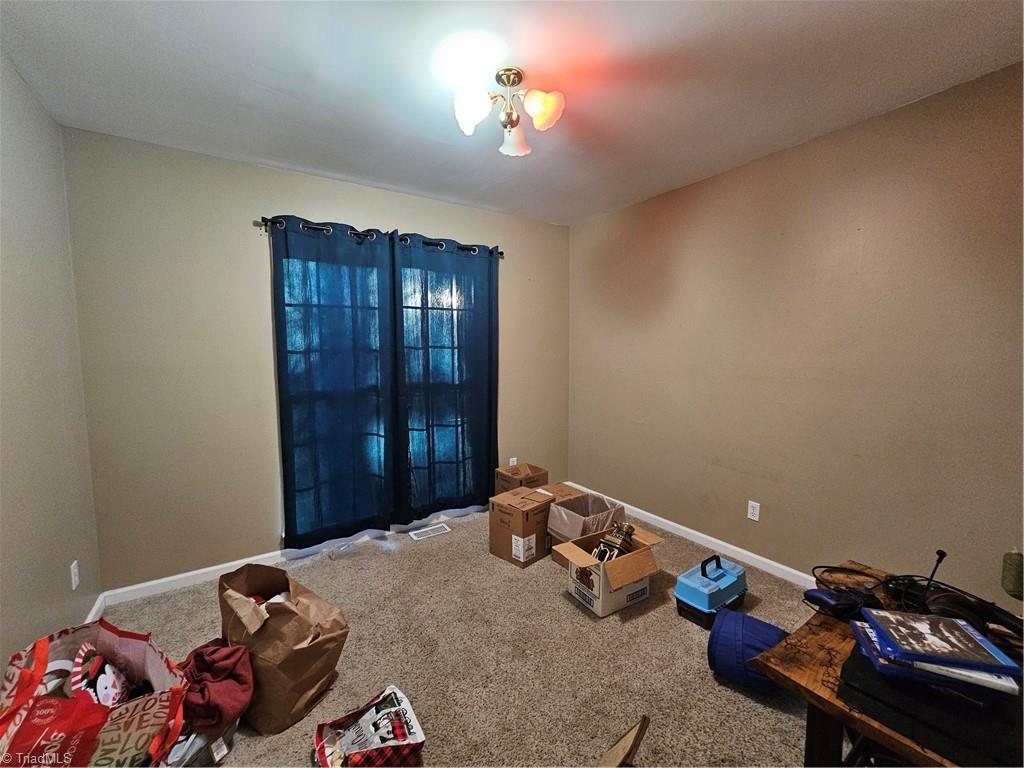 2307 Pineview Drive