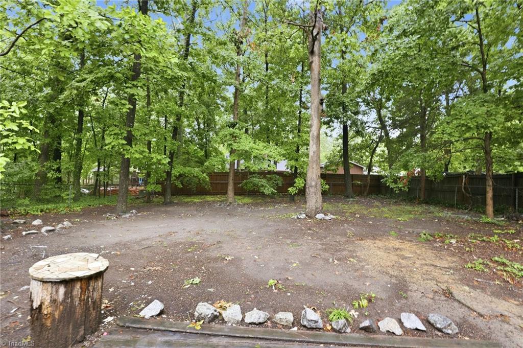 2210 Bracyridge Road